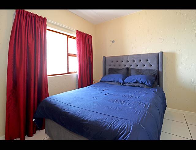 2 BEDROOM APARTMENT FOR SALE IN PAULSHOF